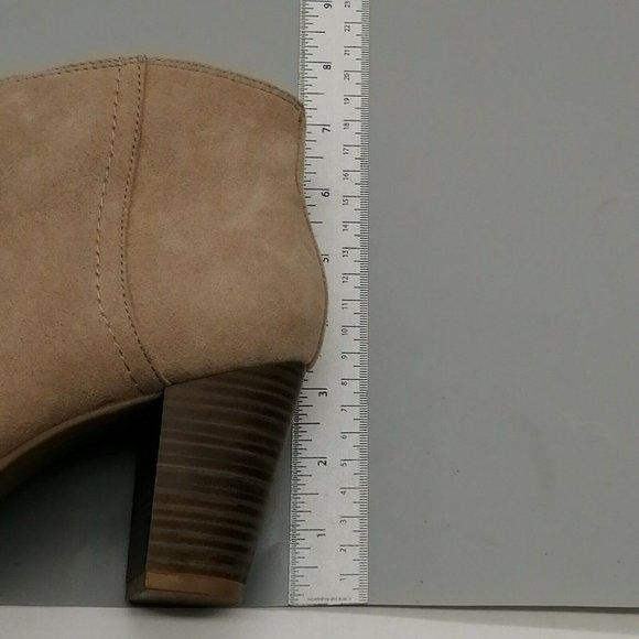 Old Navy Womens High Heel Ankle Boot Cushioned Side Zip Taupe Sz 7 M - Picture 8 of 10